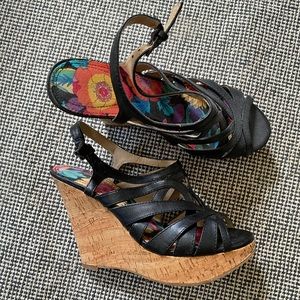 GUC Black wedges discontinued